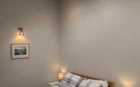 Light, Modern Detached Studio In Eyam